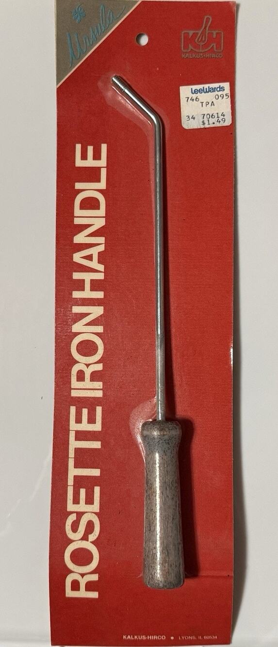 Kalkus-Hirco Ursula Wood Rosette Iron Handle for Bunuelos, Timbale Molds & Irons